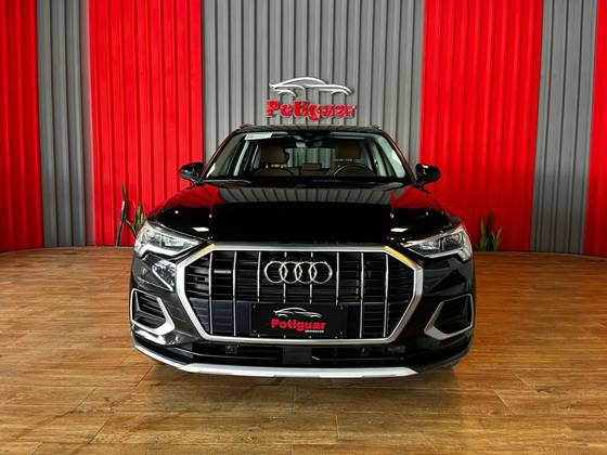 AUDI Q3 2.0 40 TFSI GASOLINA PERFORMANCE QUATTRO TIPTRONIC AUDI Q3 2.0 40 TFSI GASOLINA PERFORMANCE QUATTRO TIPTRONIC
